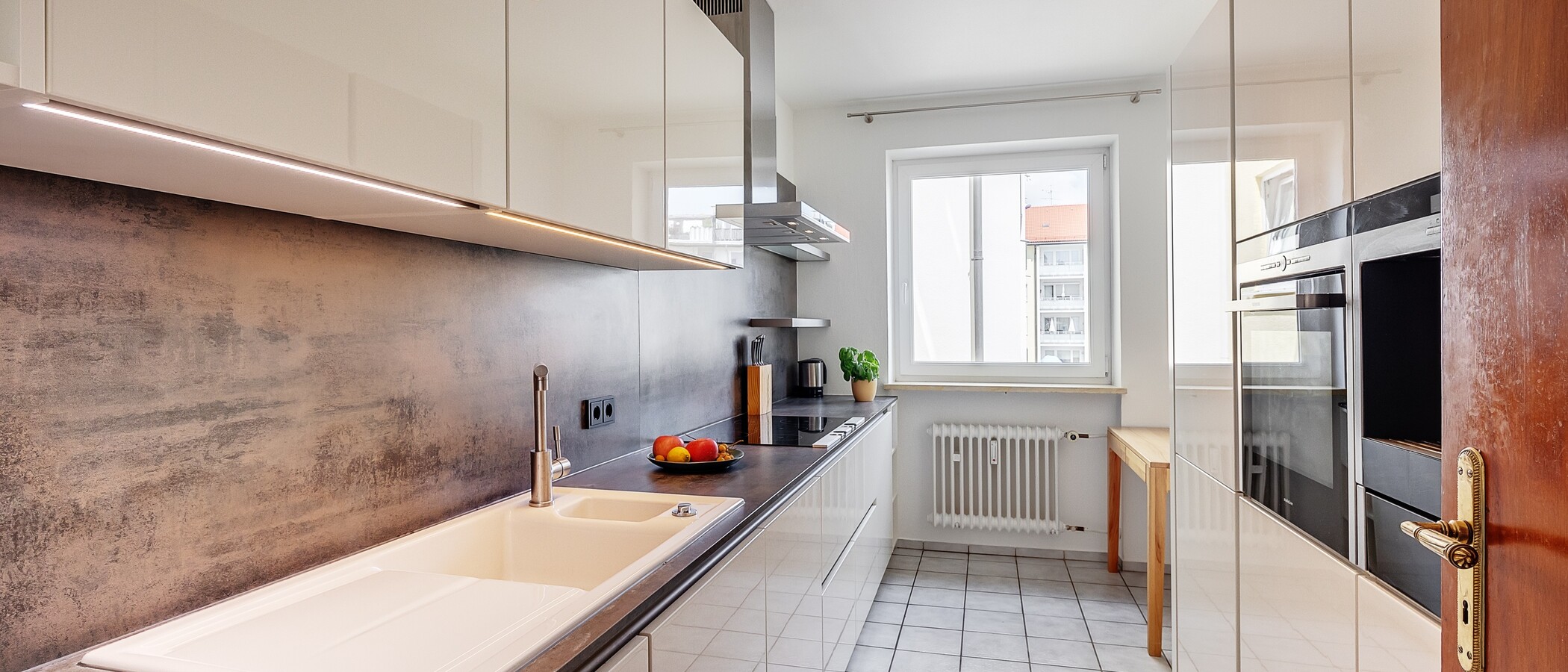 appartamento München Neuhausen 01 cucina 10004