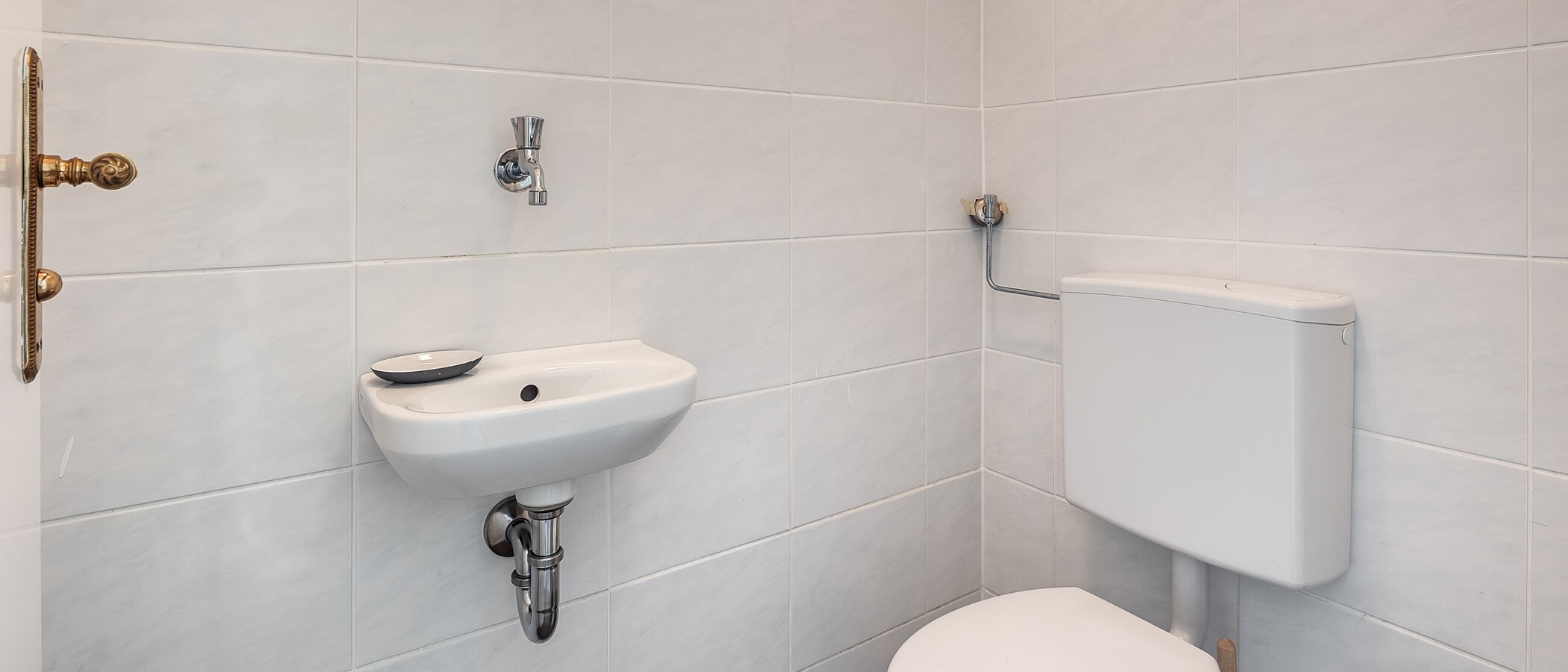 appartamento München Neuhausen 01 toilette per gli ospiti 10004