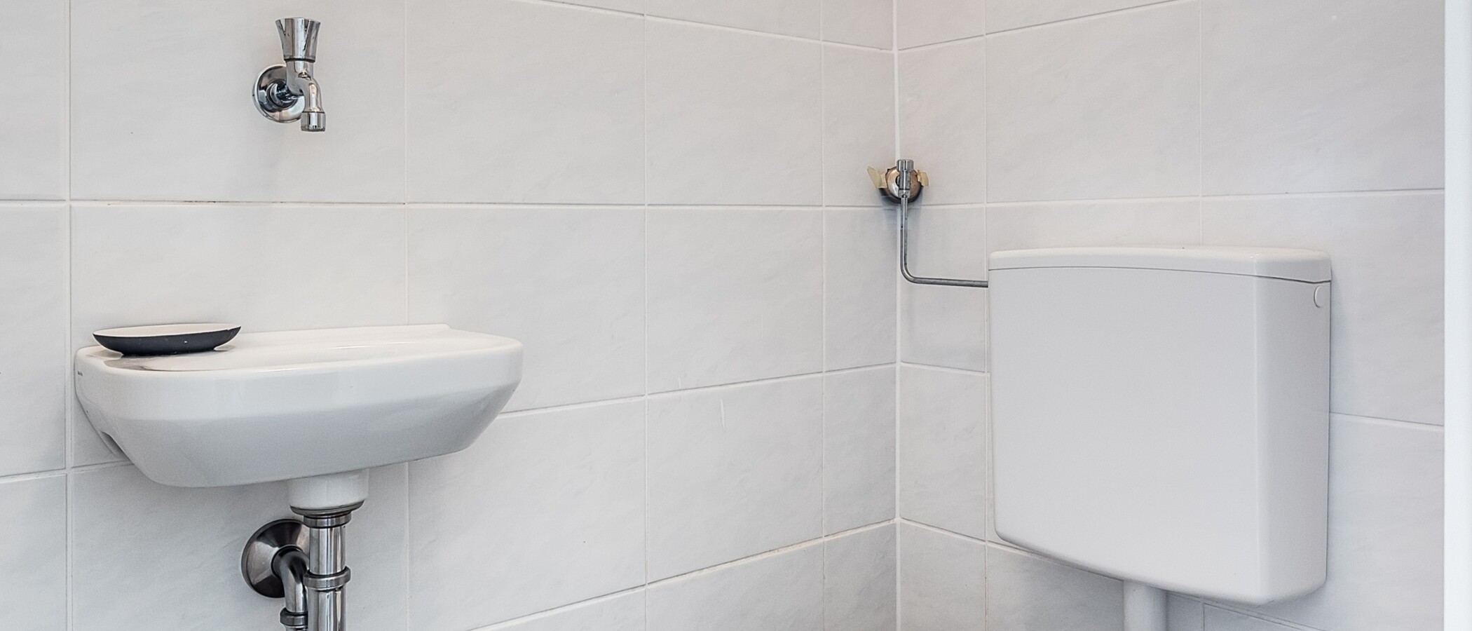 appartamento München Neuhausen 02 toilette per gli ospiti 10004