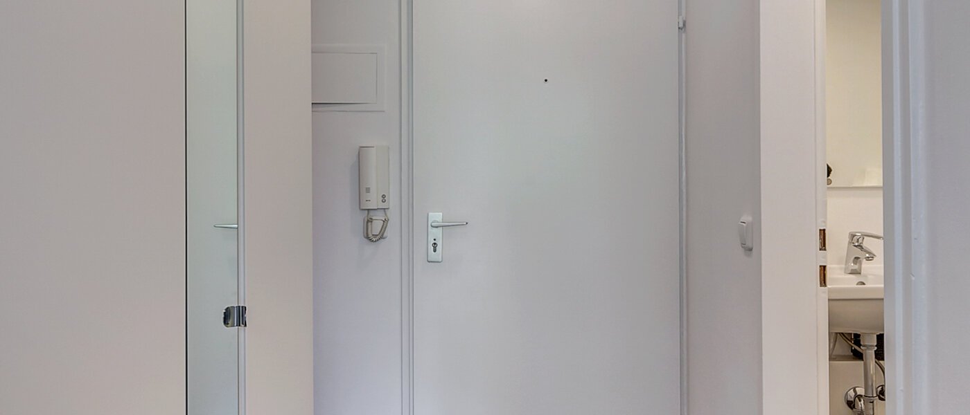 abitazione München Schwabing-Nord (zw. Leopoldstraße & Englischen Garten) 02 ingresso/corridioio 10010