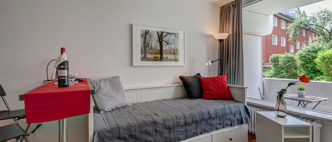 abitazione München Schwabing-Nord (zw. Leopoldstraße & Englischen Garten) 01 zona notte 10010