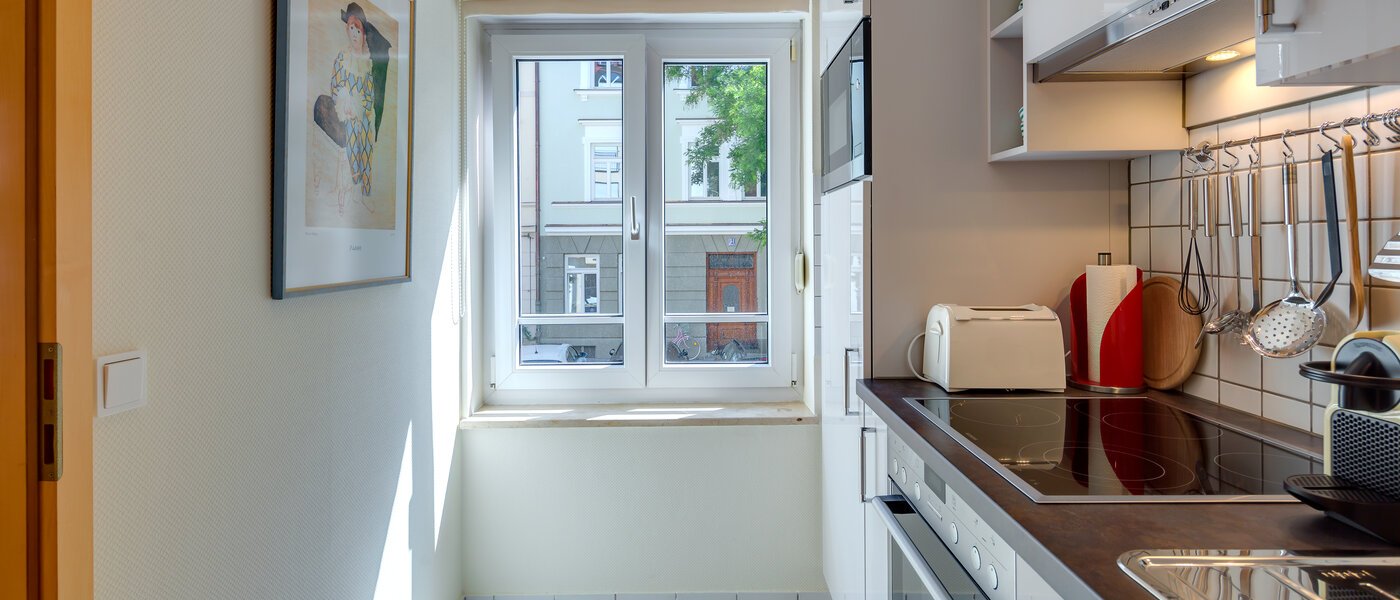 appartamento München Neuhausen 02 cucina 10045