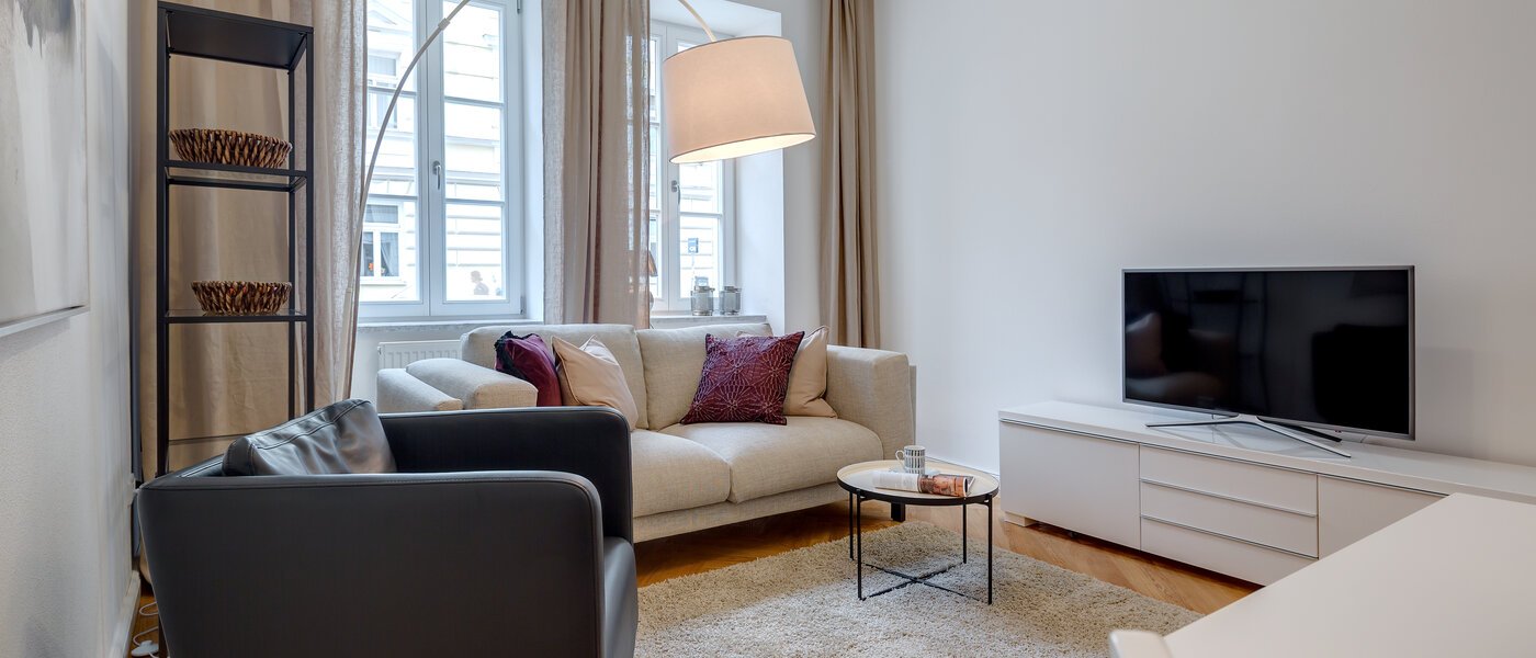 appartamento München Schwanthalerhöhe 03 soggiorno 10050