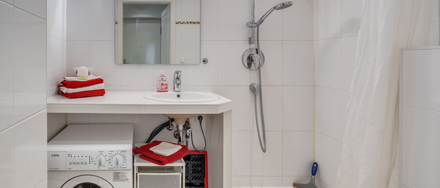 appartamento München Haidhausen 01 bagno 10089