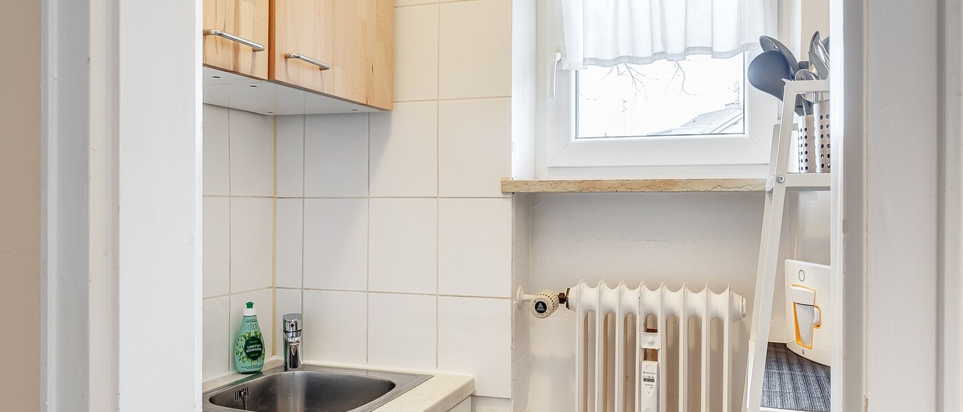 abitazione München Obersendling 01 cucina 10104