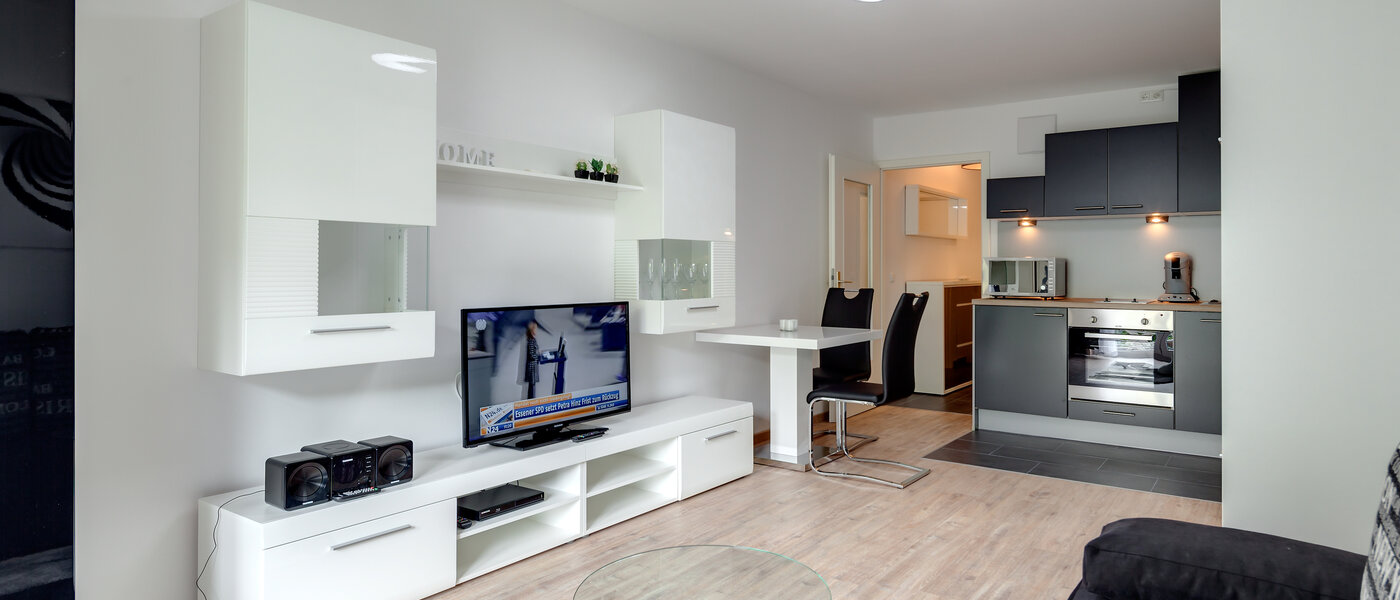 appartamento München Obersendling 03 soggiorno 10120