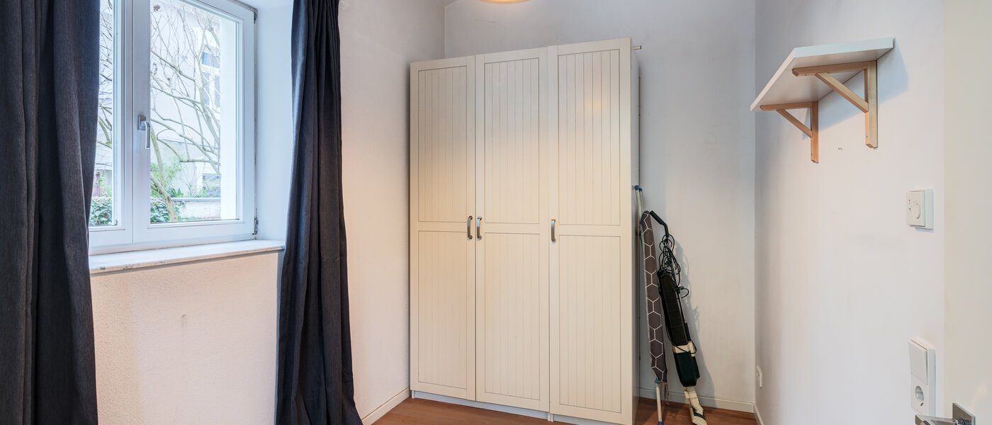 appartamento München Schlachthofviertel 01 stanza armadio  10154