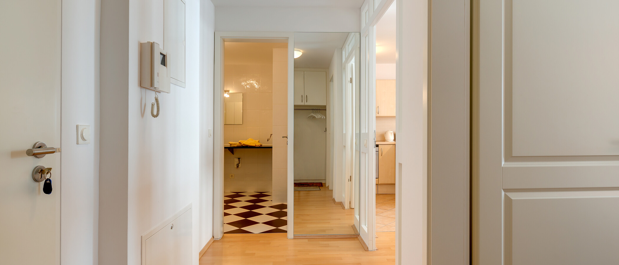 appartamento München Schwabing-West (rund um den Hohenzollernplatz) 02 ingresso/corridioio 10172