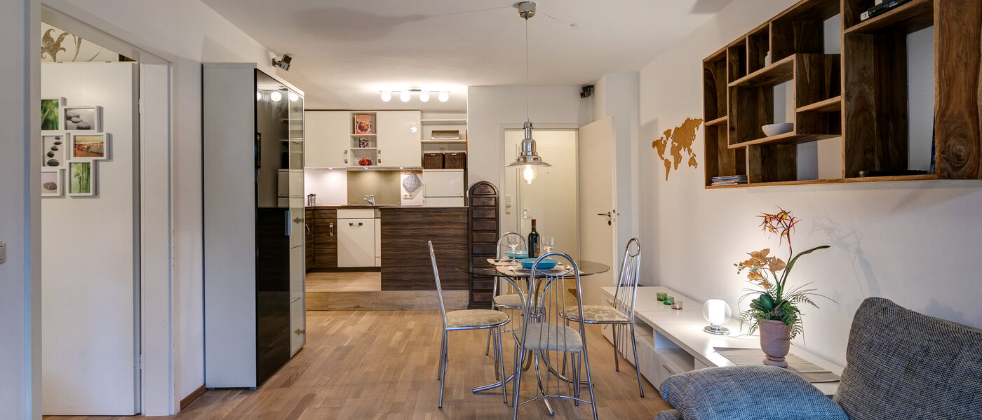 appartamento München Nymphenburg-Gern 04 soggiorno 10196