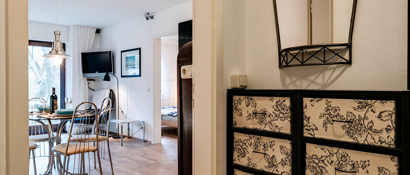 appartamento München Nymphenburg-Gern 01 ingresso/corridioio 10196