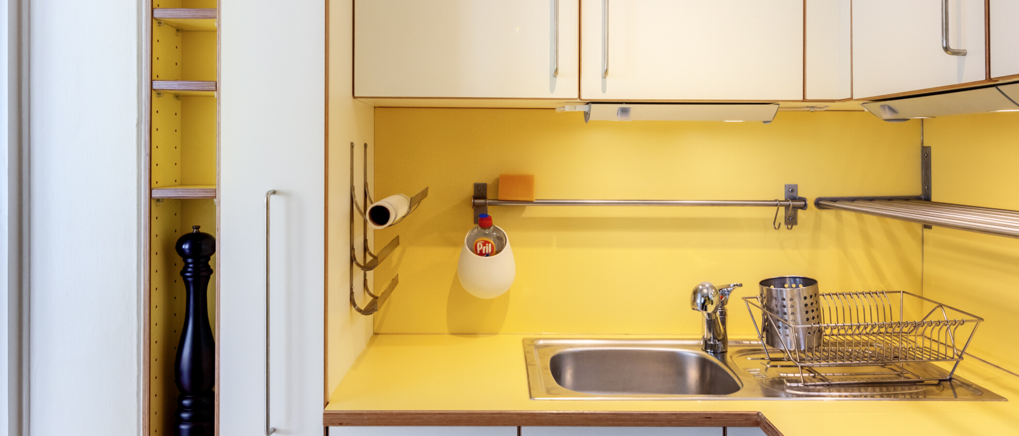 appartamento München Schwabing-West (rund um den Hohenzollernplatz) 02 cucina 10210