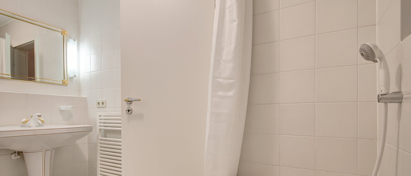 appartamento München Harlaching 03 bagno 10257