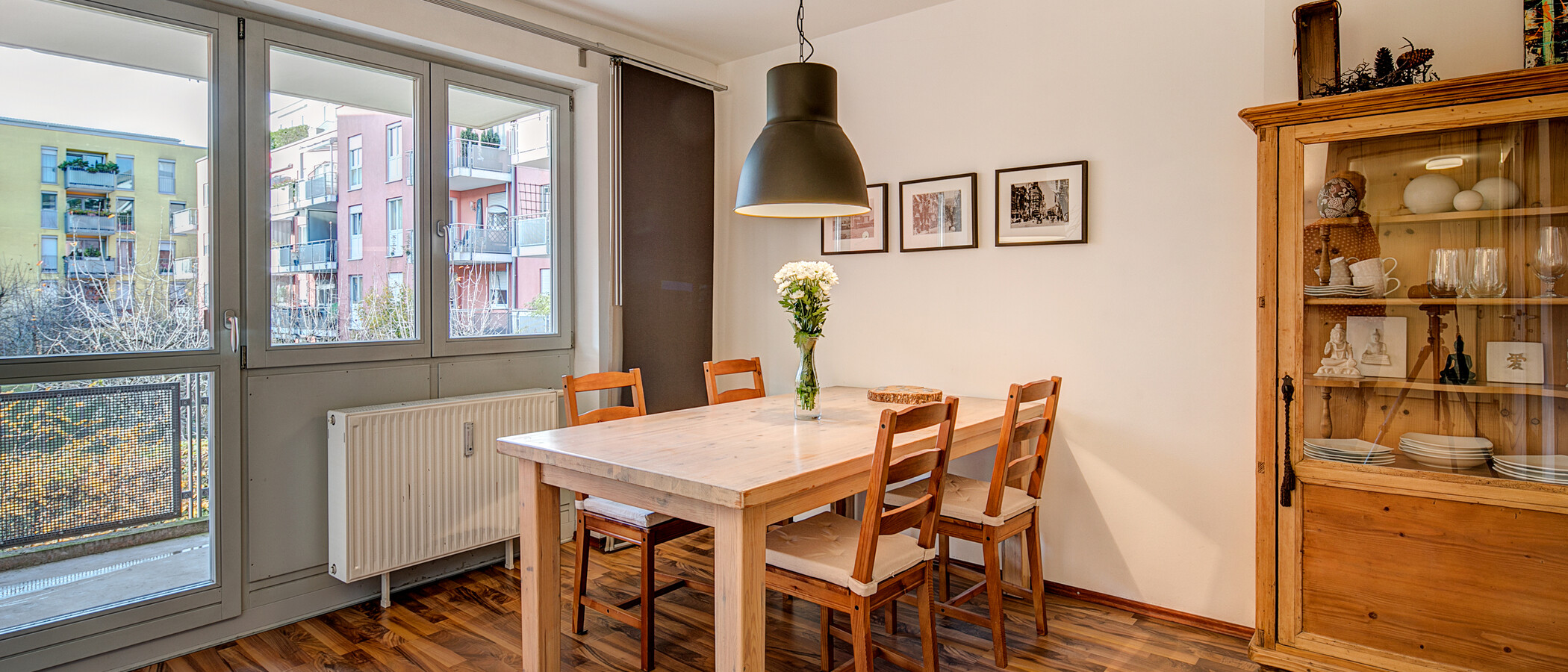 appartamento München Parkstadt Schwabing 03 soggiorno 10278