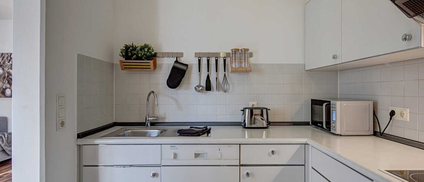 appartamento München Oberföhring 02 cucina 10330