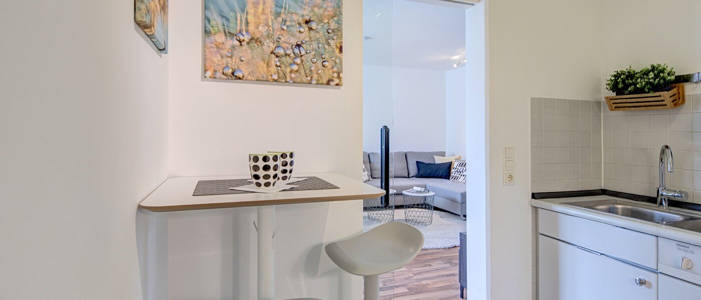 appartamento München Oberföhring 03 cucina 10330