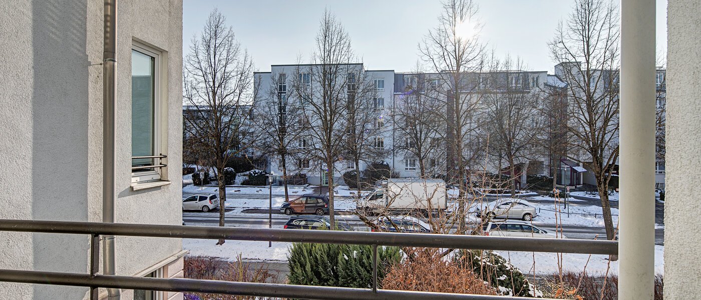 appartamento München Oberföhring 02 balcone 10330