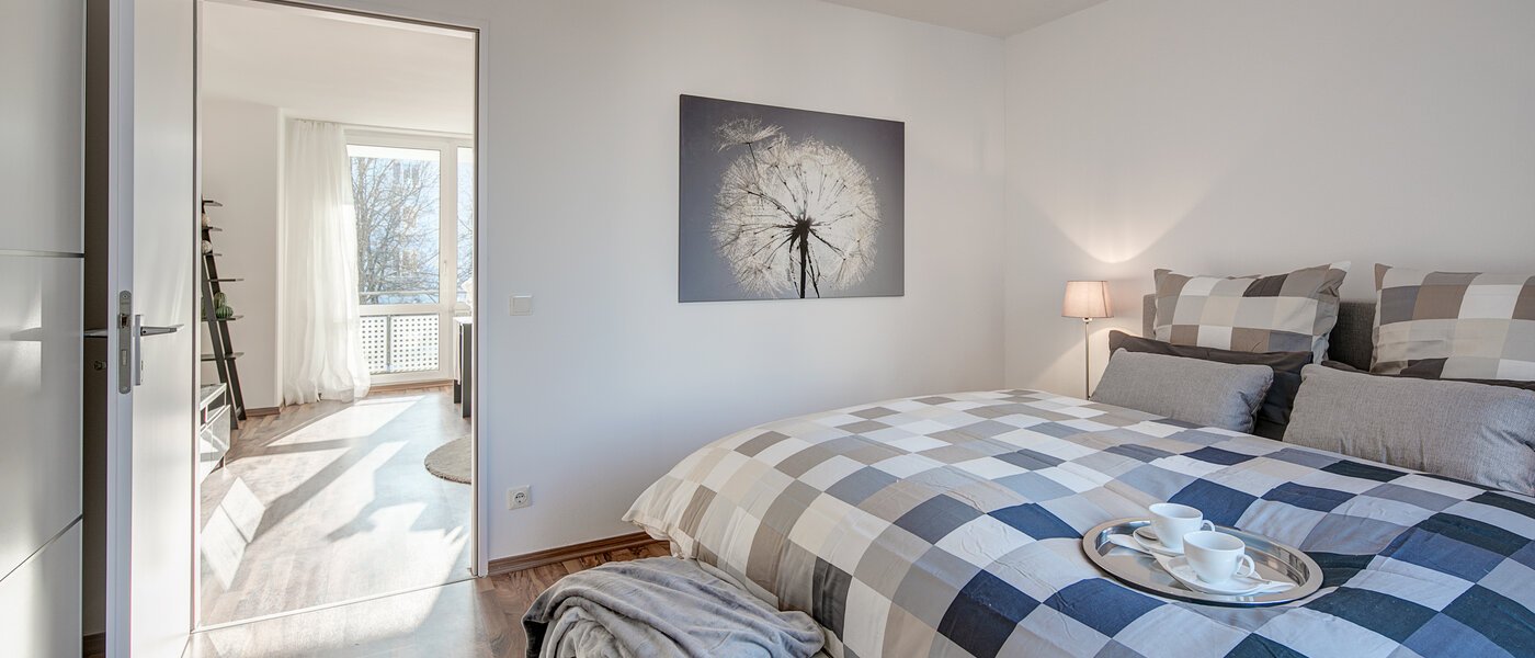 appartamento München Oberföhring 03 zona notte 10330