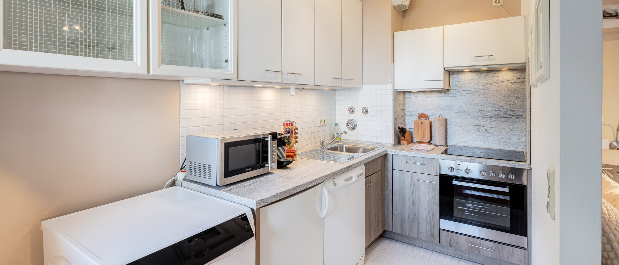 appartamento München Maxvorstadt - Universitätsviertel 02 cucina 10343
