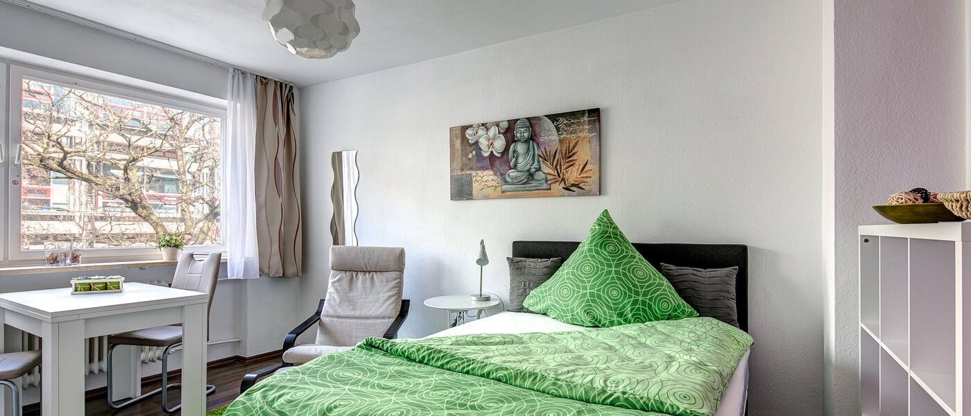 appartamento München Berg am Laim 01 soggiorno 10494