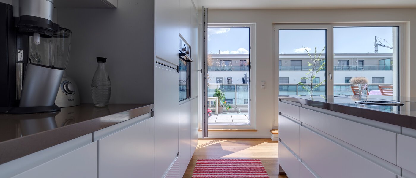 appartamento München Mittersendling 04 cucina 10537