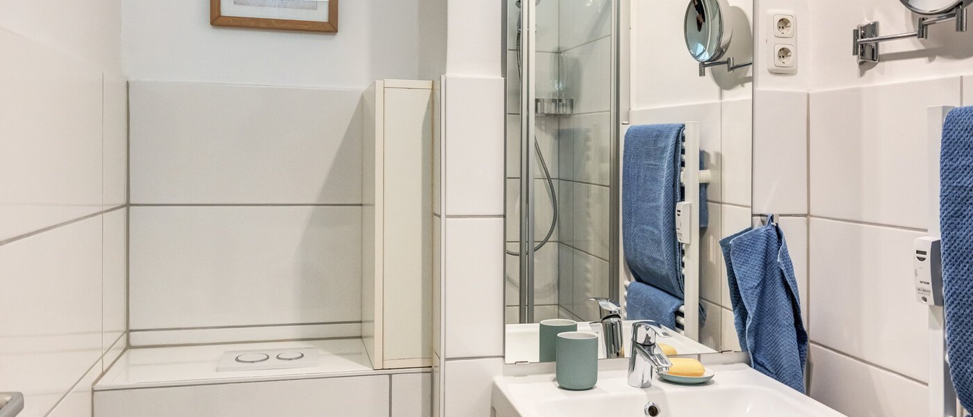 abitazione München Neuhausen 03 bagno 10591