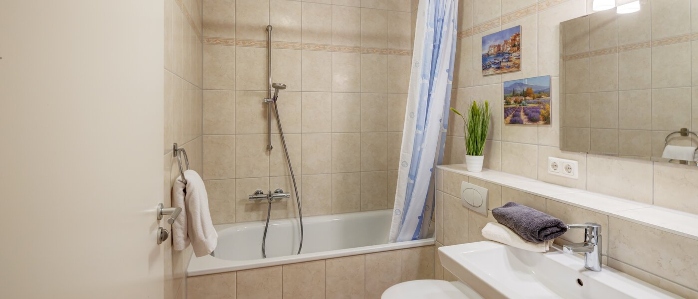 appartamento München Haidhausen 02 bagno 10593