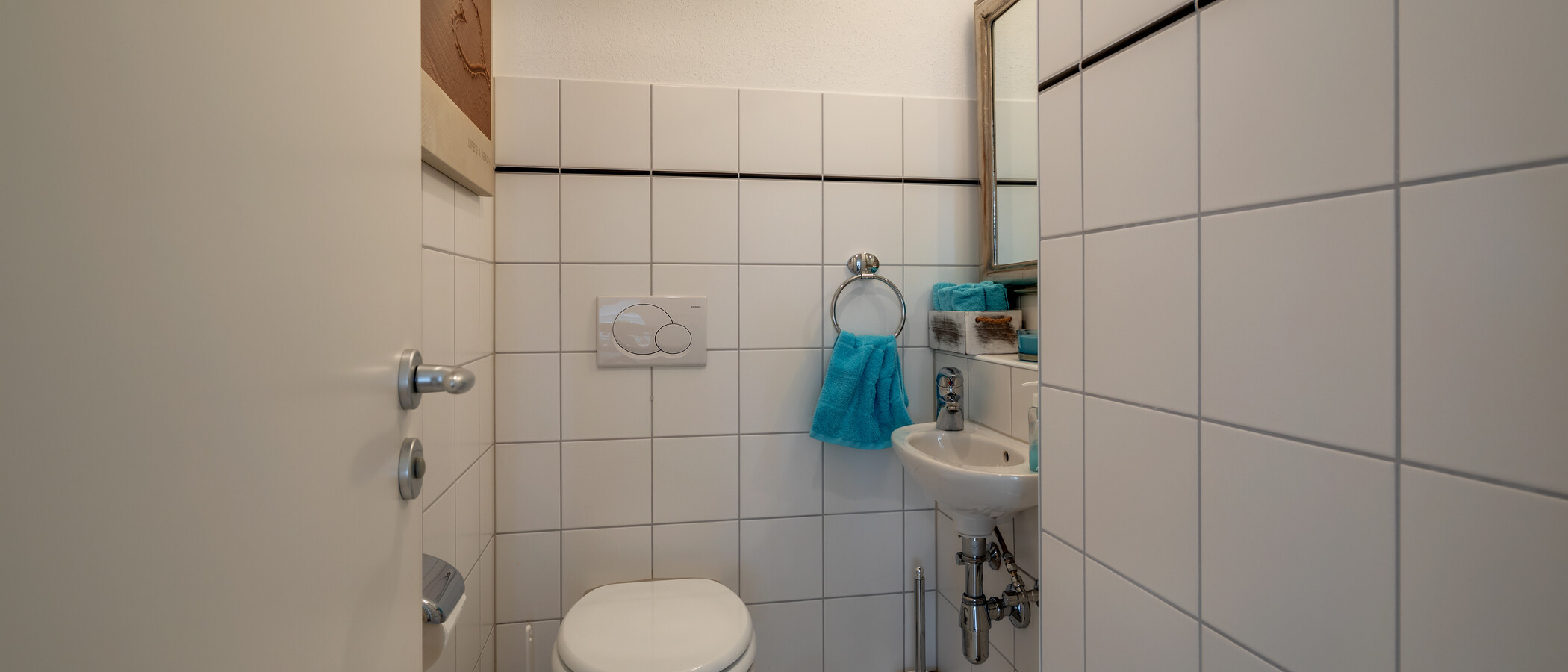 maisonnette con galleria Tutzing 01 toilette per gli ospiti 10604