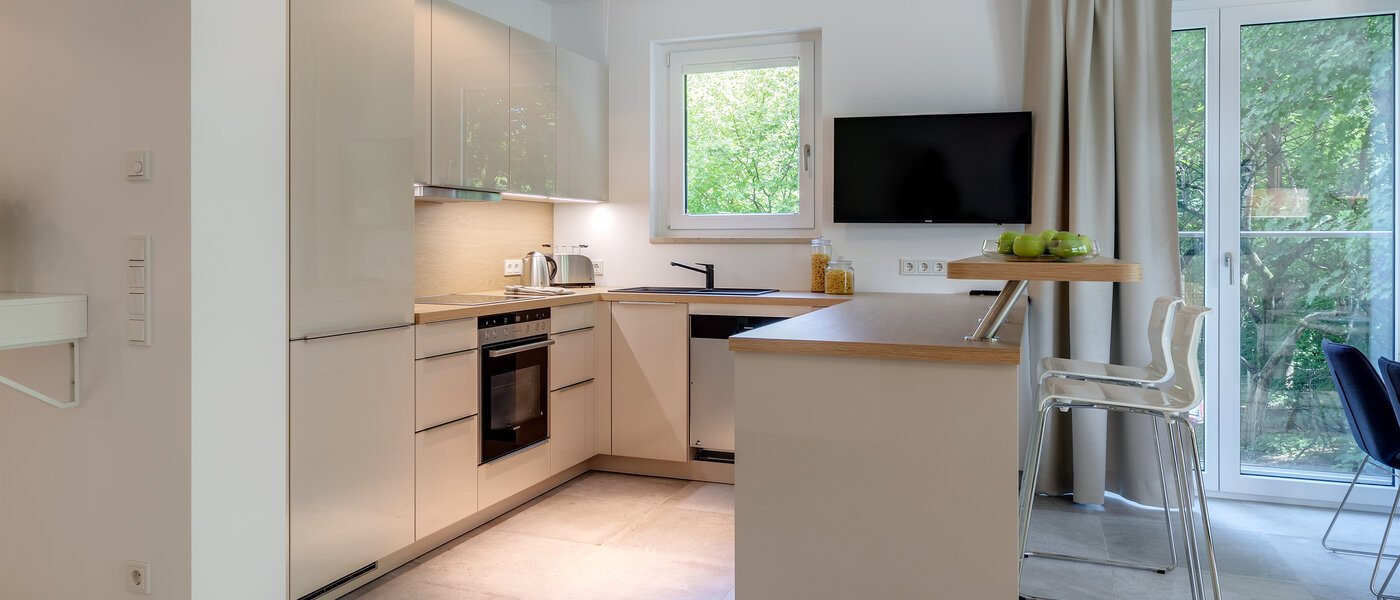 appartamento München Bogenhausen 01 cucina 10643