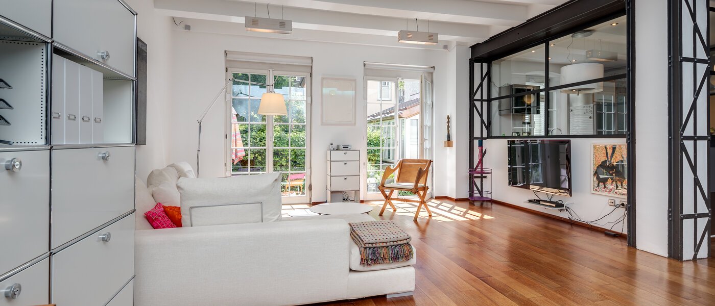 maisonette München Isarvorstadt 02 soggiorno 10712