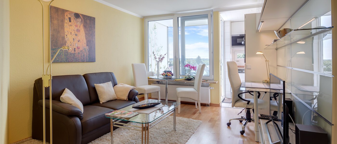 abitazione Unterschleißheim 01 soggiorno 10721