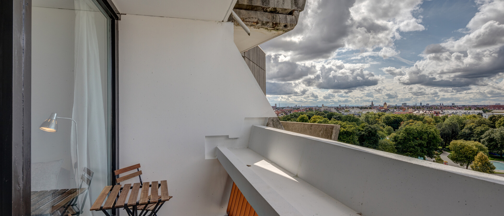 abitazione München Schwabing-Nord (zw. Leopoldstraße & Englischen Garten) 02 balcone 10753