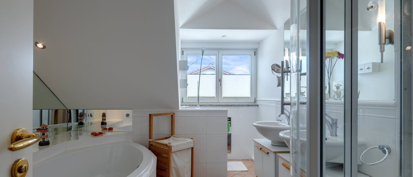 attico Neubiberg 01 bagno 10767