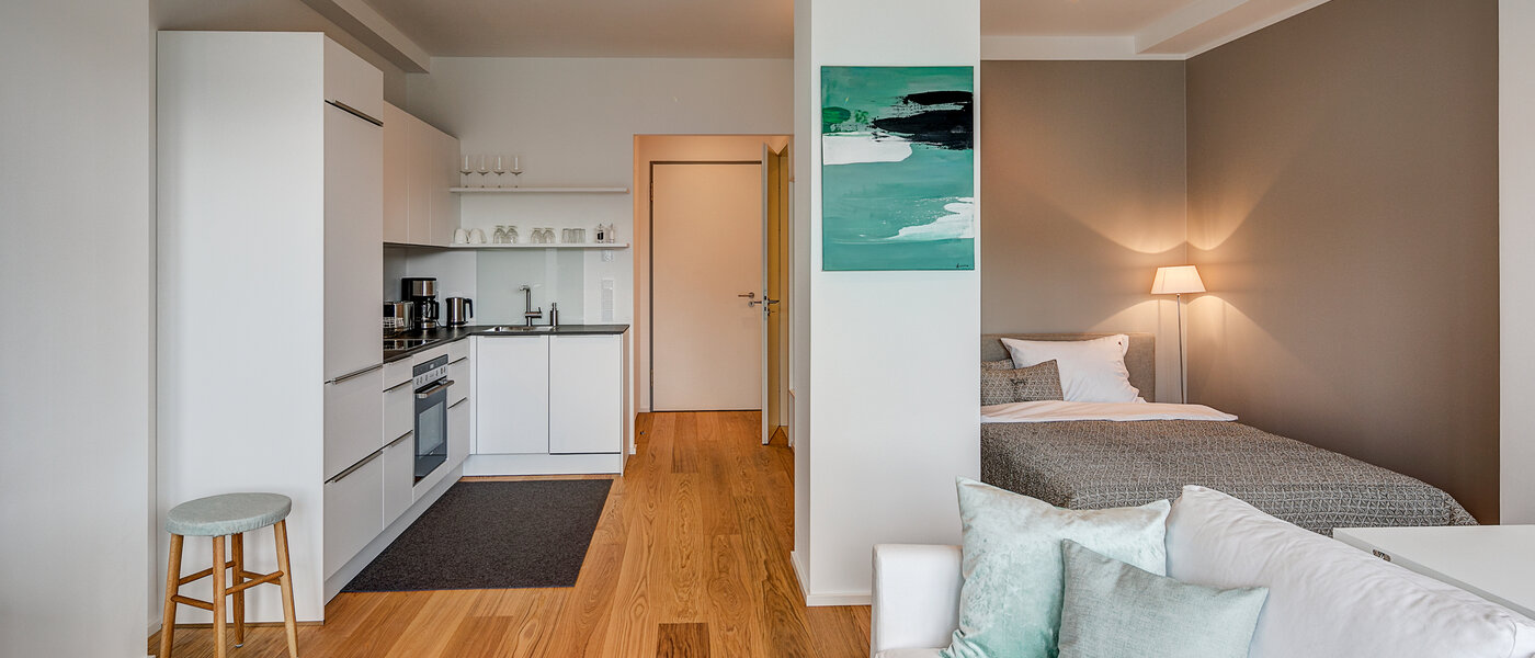 appartamento München Schwabing-West (rund um den Hohenzollernplatz) 06 soggiorno 10823