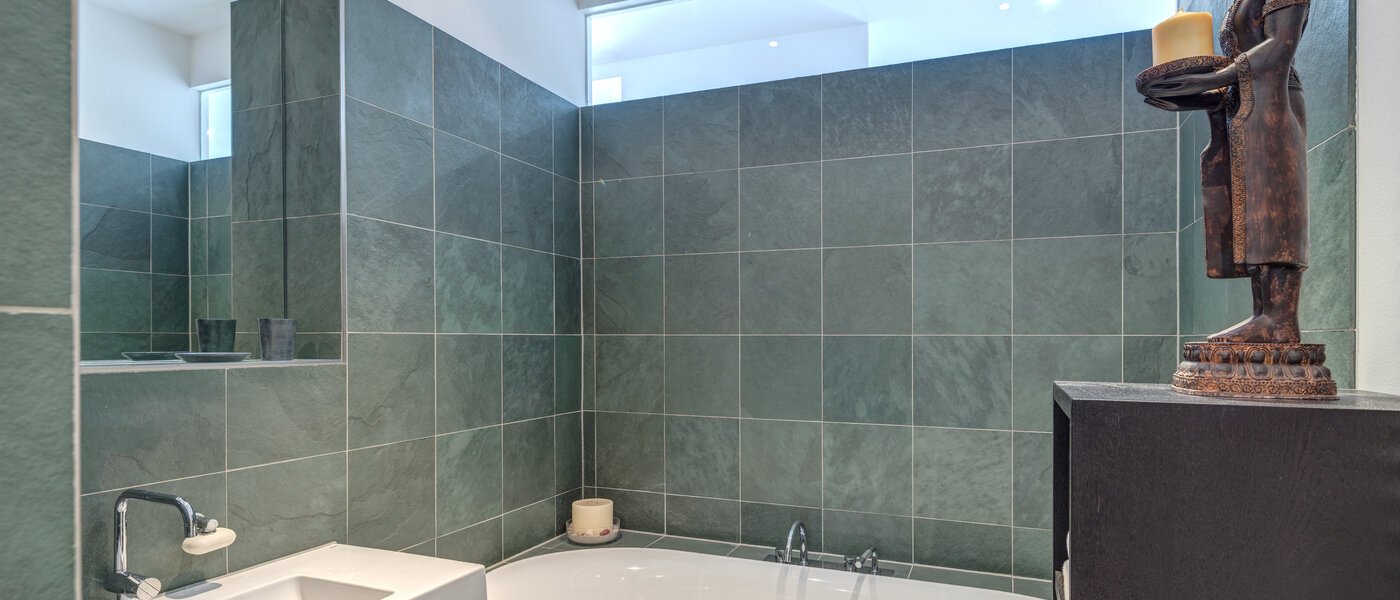 appartamento München Bogenhausen 01 bagno 10830