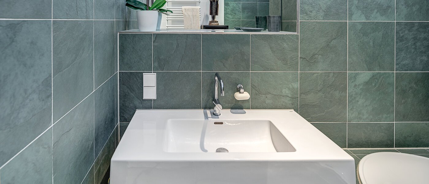 appartamento München Bogenhausen 02 bagno 10830