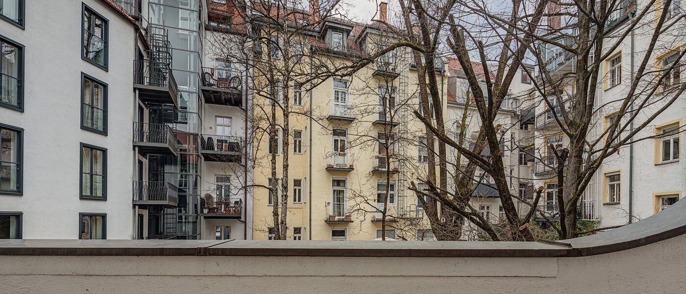 appartamento München Bogenhausen 02 balcone 10830