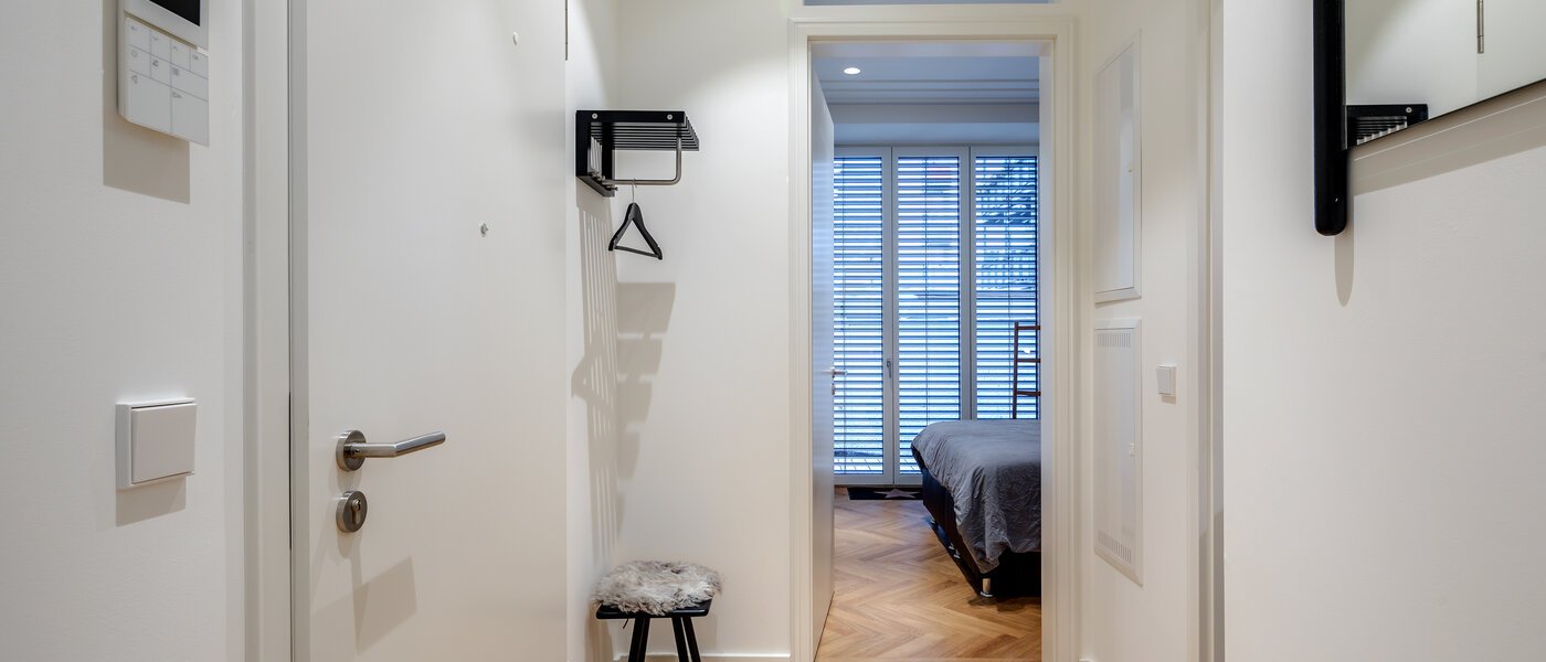 appartamento München Maxvorstadt - Rund um den Josephplatz 01 ingresso/corridioio 10848