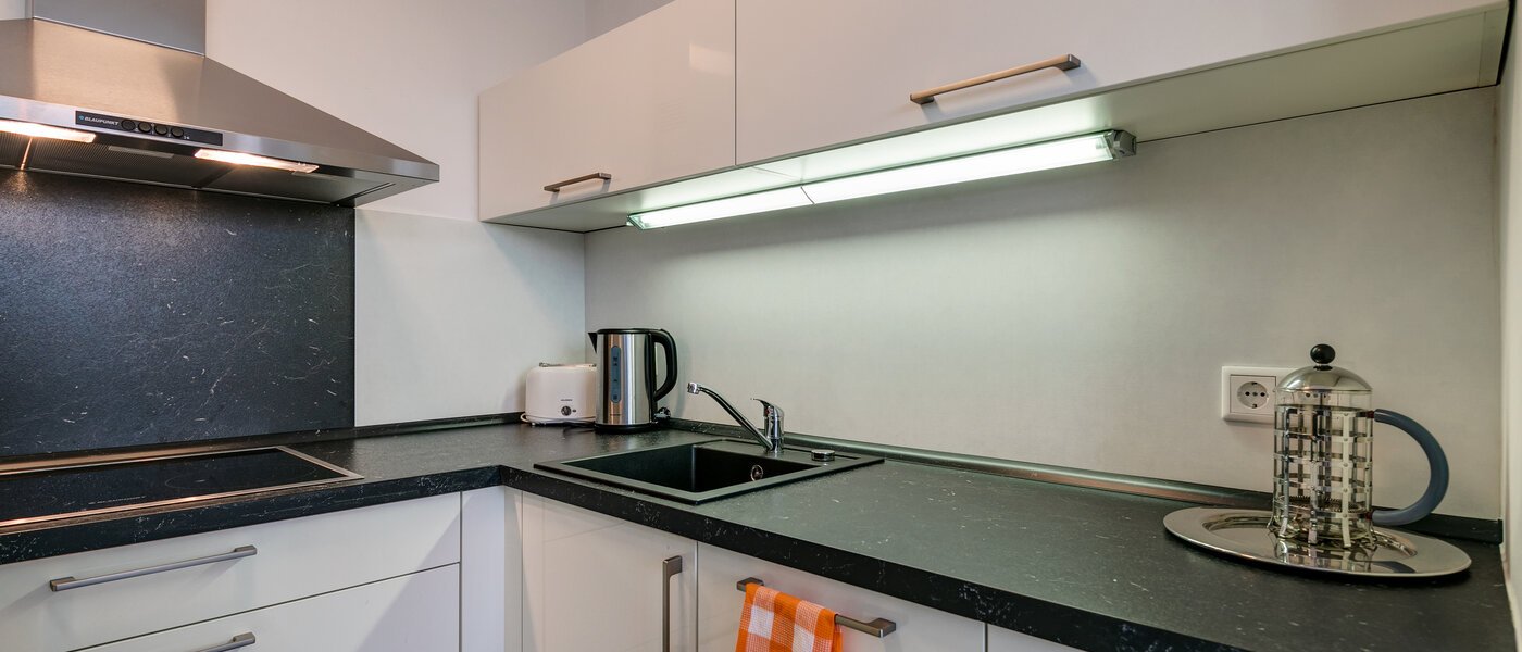 appartamento München Neuhausen 02 cucina 10865