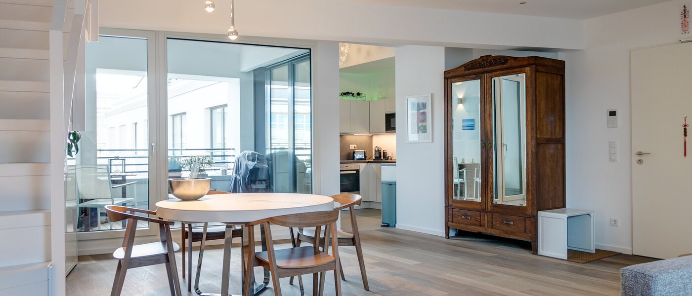 appartamento con galleria München Maxvorstadt 06 soggiorno 10881