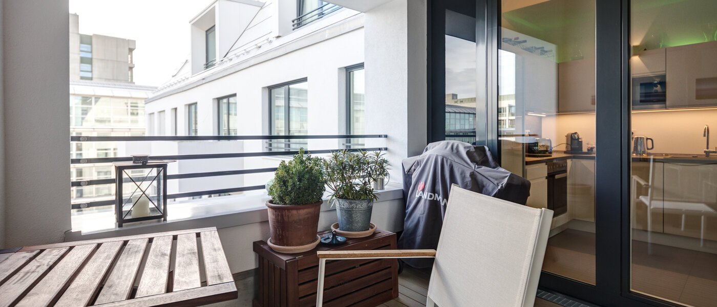 appartamento con galleria München Maxvorstadt 02 balcone 10881