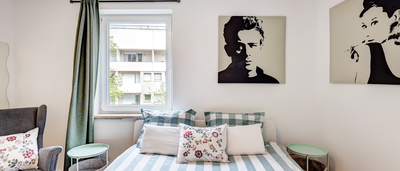 appartamento München Schwabing-West (rund um den Hohenzollernplatz) 02 camera da letto 10889