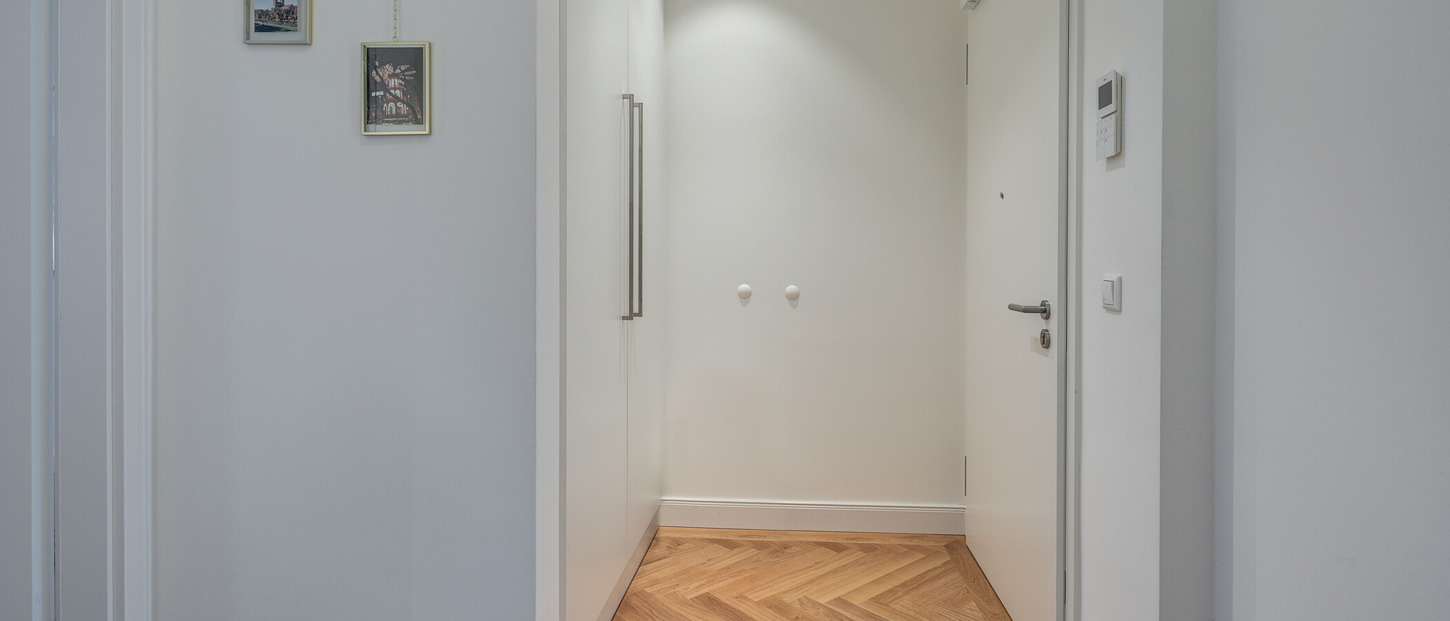 appartamento München Maxvorstadt - Rund um den Josephsplatz 01 ingresso/corridioio 10909