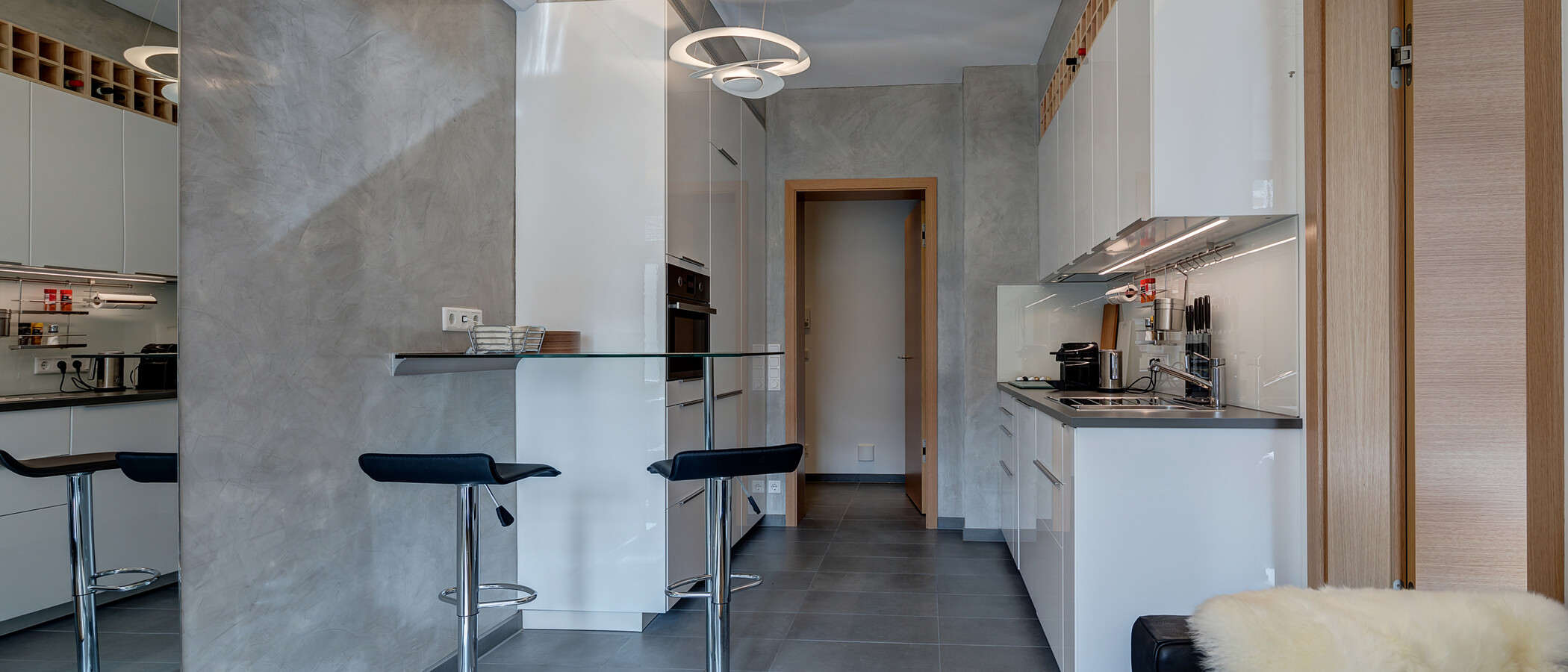 appartamento München Haidhausen 03 soggiorno 10977