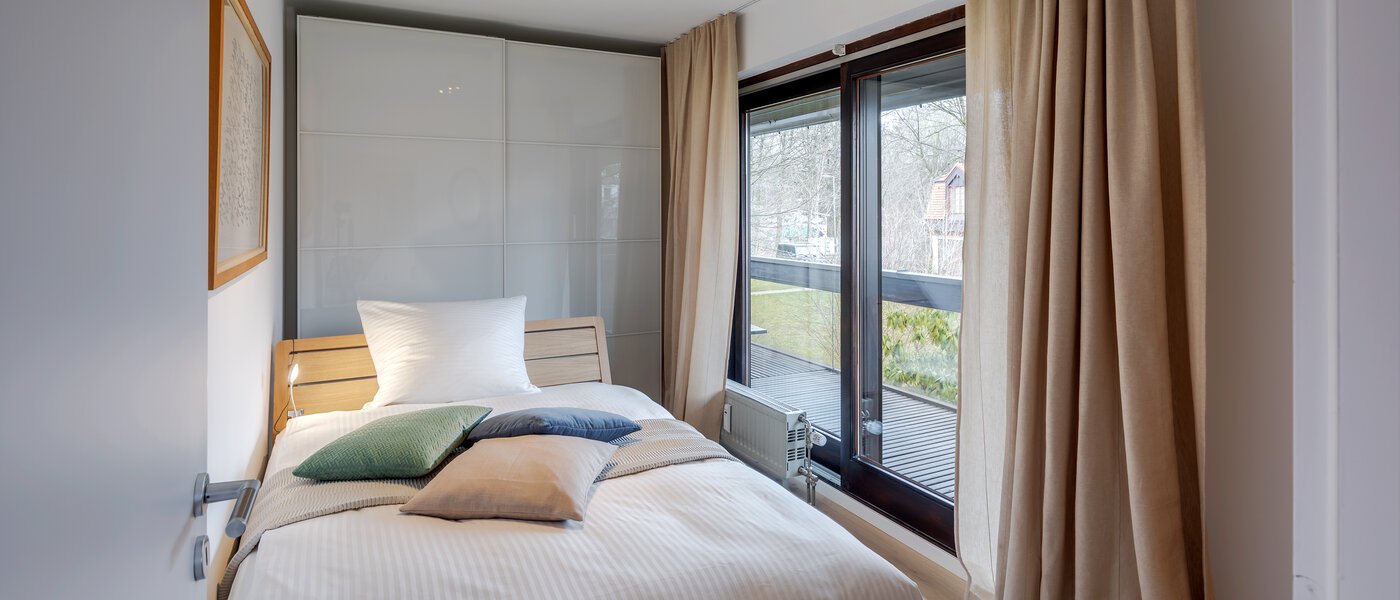 maisonette München Oberföhring 01 2° camera da letto 10997