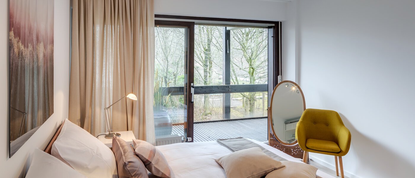 maisonette München Oberföhring 02 camera da letto 10997