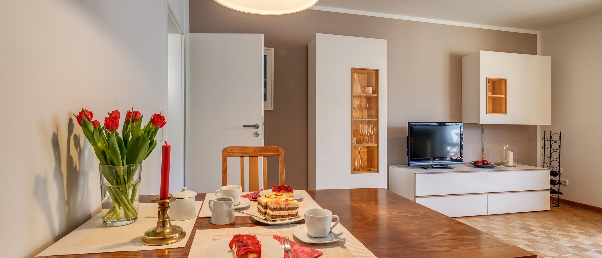 appartamento München Neuhausen 03 soggiorno 11009