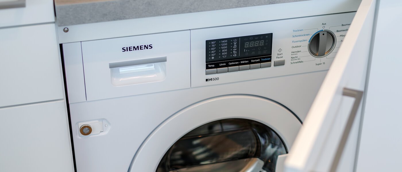 appartamento München Schwabing (links der Leopoldstraße) 02 cucina 11029