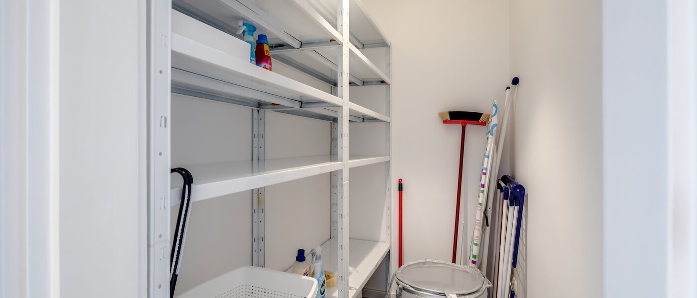 appartamento München Schwabing (links der Leopoldstraße) 01 ripostiglio 11029