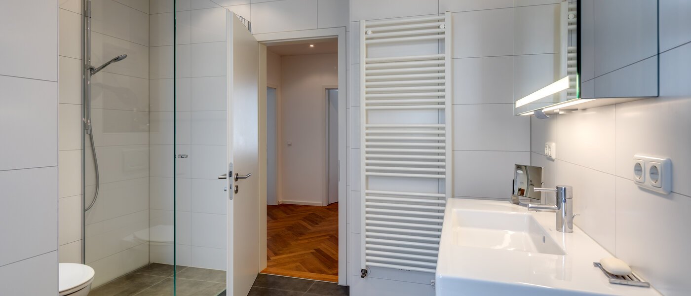 appartamento München Neuhausen 03 bagno 11045