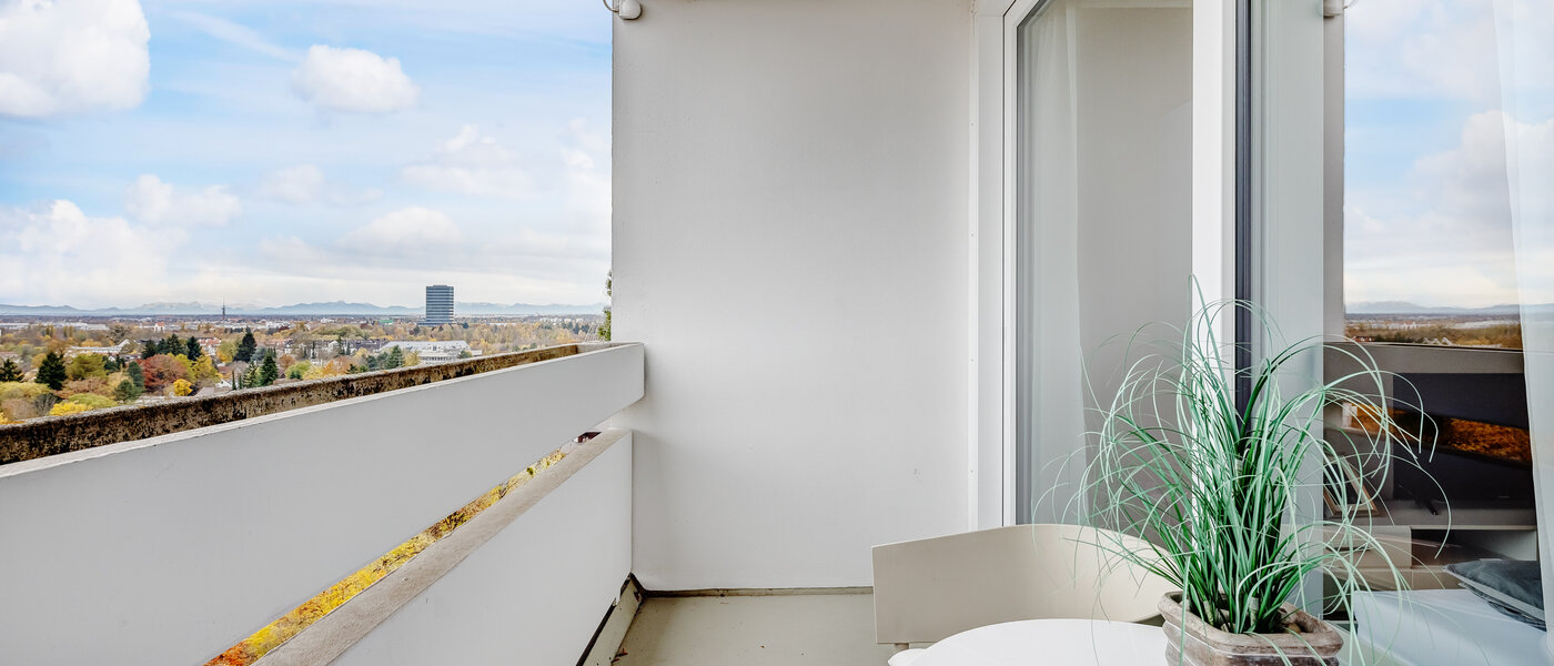 appartamento München Arabellapark 02 balcone 11073